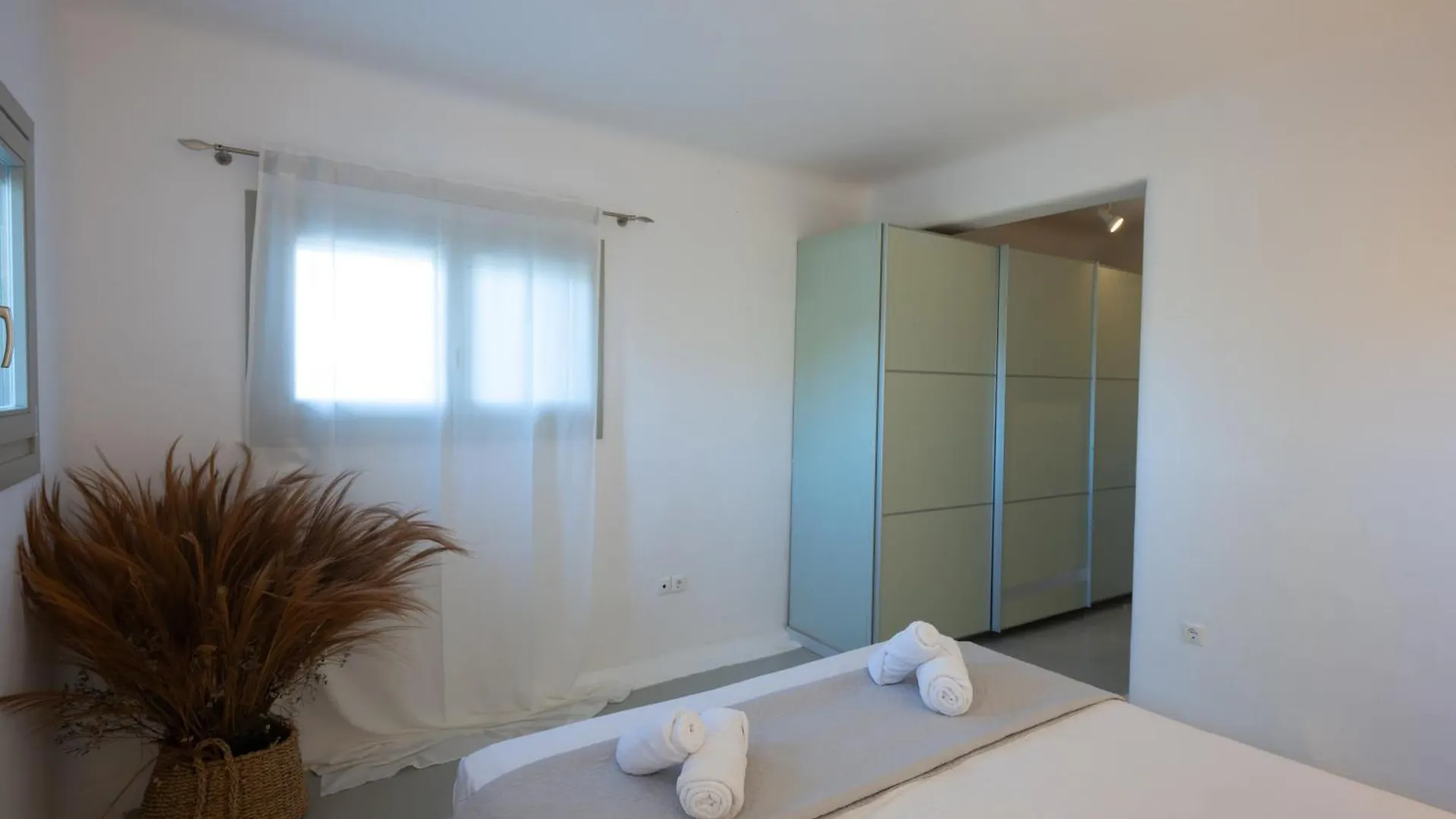Ultramare Sea View Villa With Private Pool Panormos  Grécia